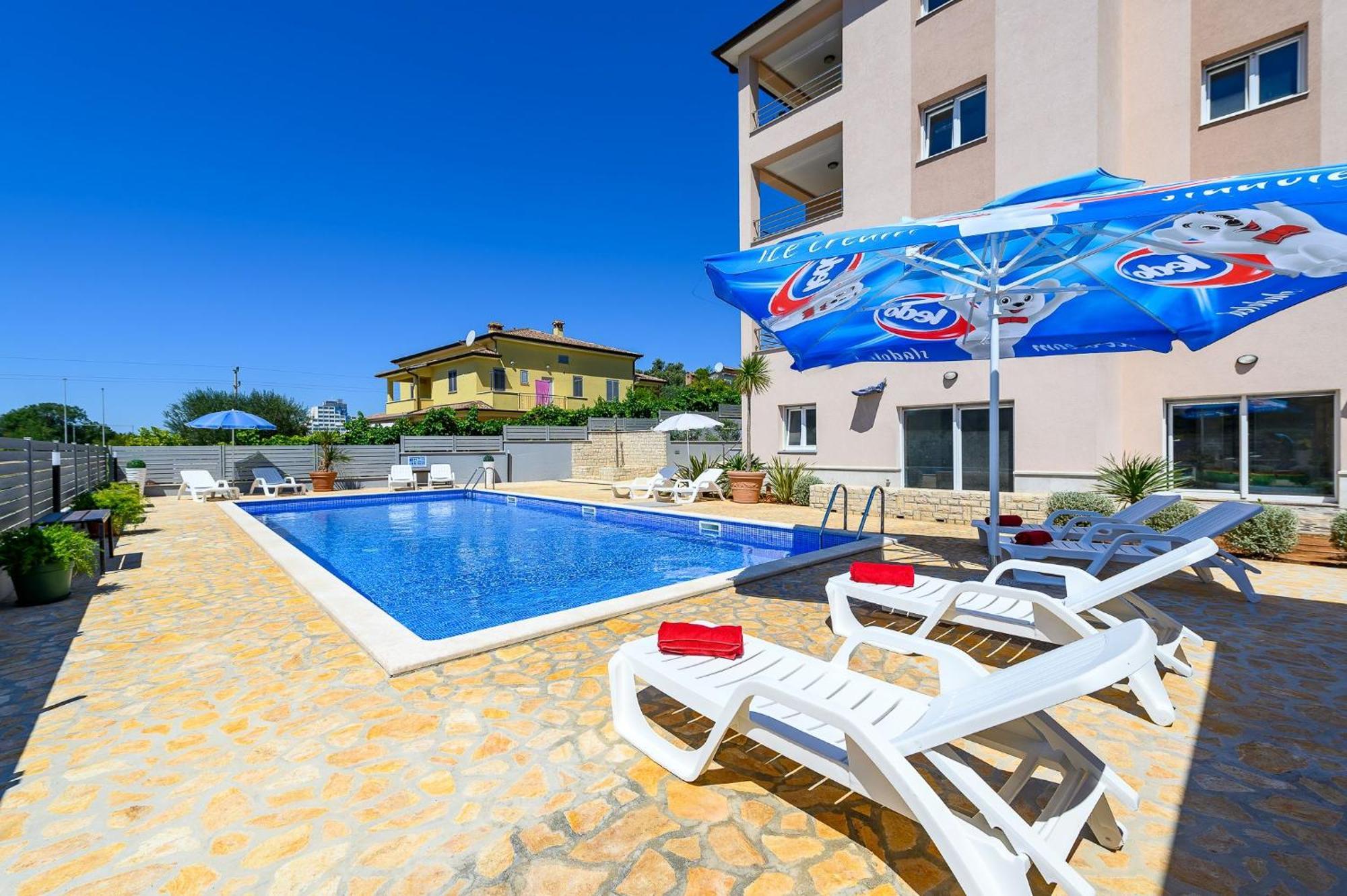 Stancija Amorozo 5 - N. 7 Apartman Porec